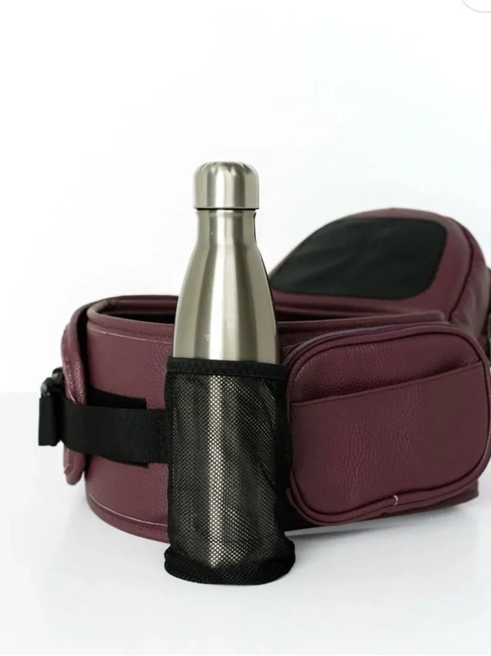 The Tushbaby hip carrier in Mulberry NWT